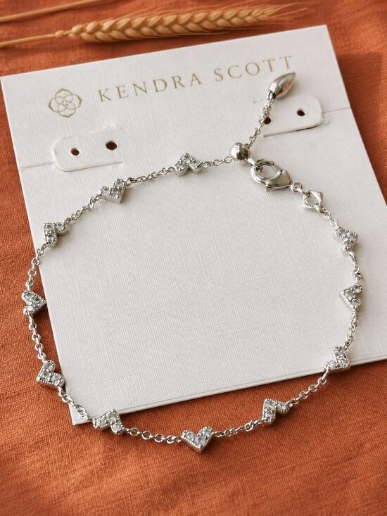 Kendra Scott Jewelry - kendra scott haven heart silver crystal chain bracelet